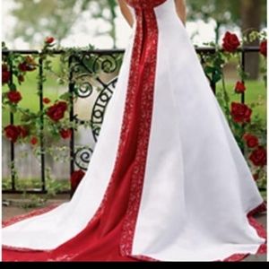 Beautiful candy apple wedding gown